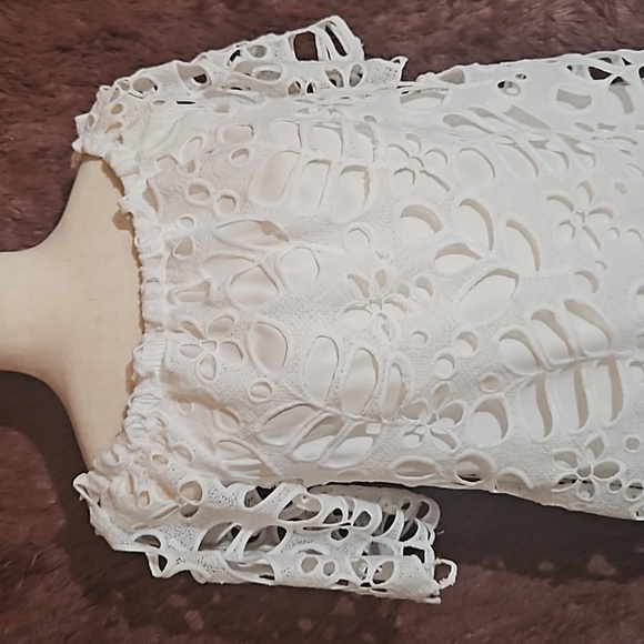 Pretty Garden Floral Lace Cutout Off Shoulder Dress NWT - Picture 4 of 10